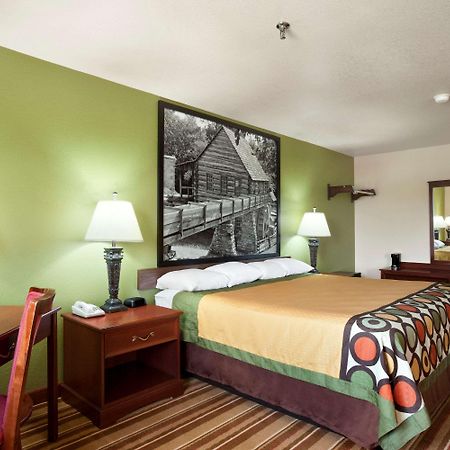 Motel Super 8 By Wyndham Macon Exterior foto