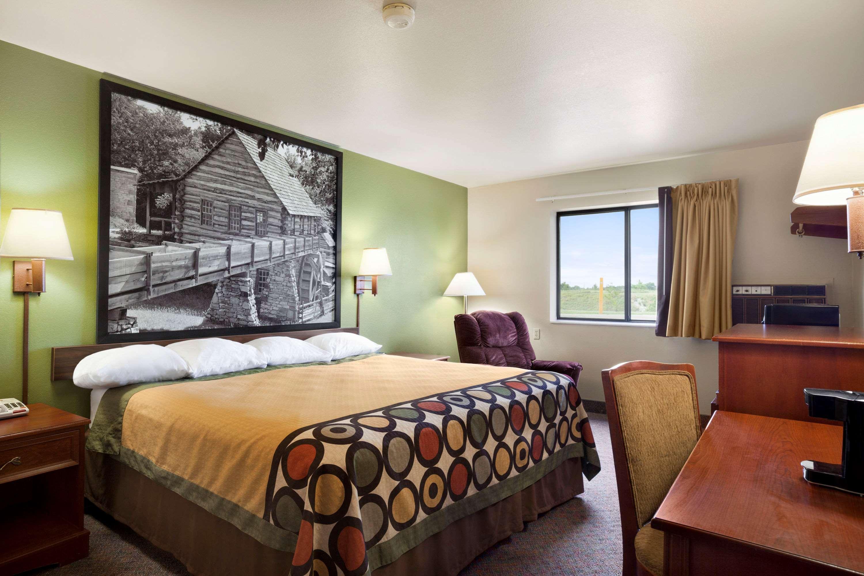 Motel Super 8 By Wyndham Macon Exterior foto