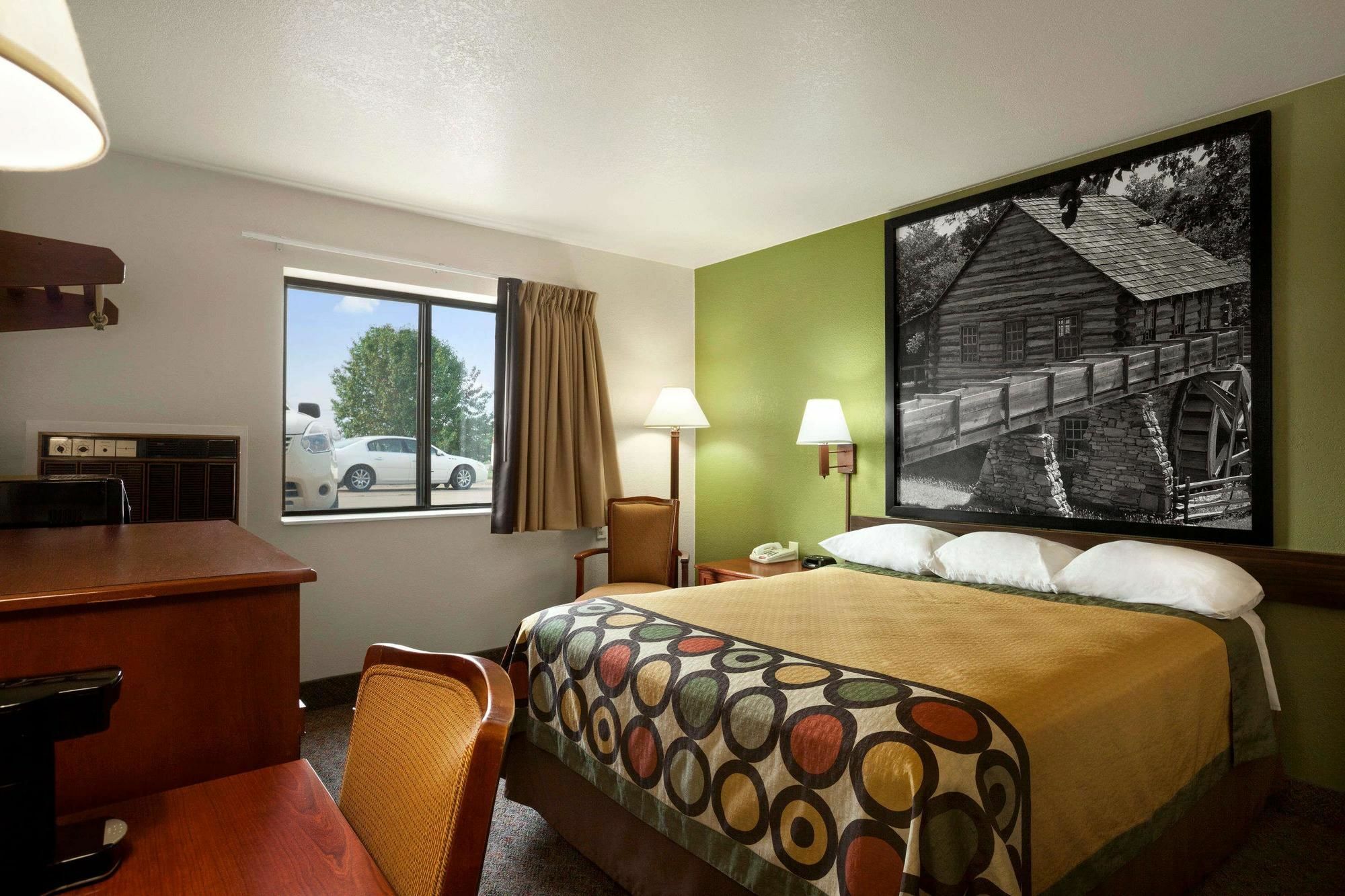 Motel Super 8 By Wyndham Macon Exterior foto